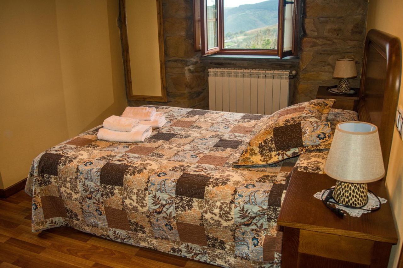 Apartamentos Rurales Tia Vicenta Santa Eulalia de Oscos Zewnętrze zdjęcie